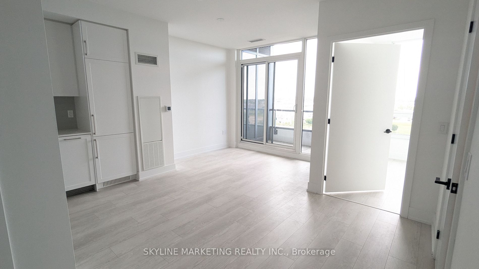 2450 Old Bronte Road #614