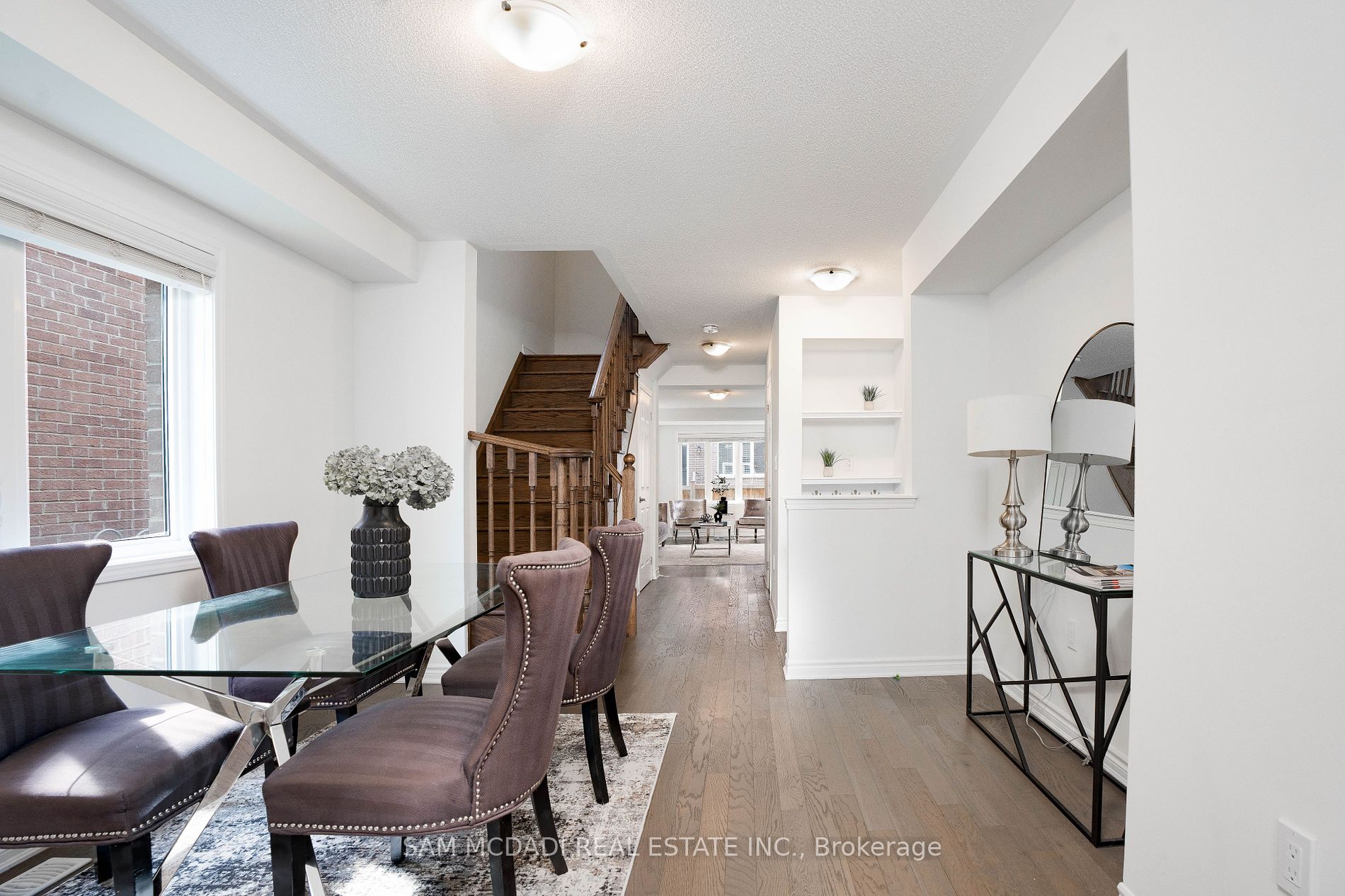 9 Leiterman Dr