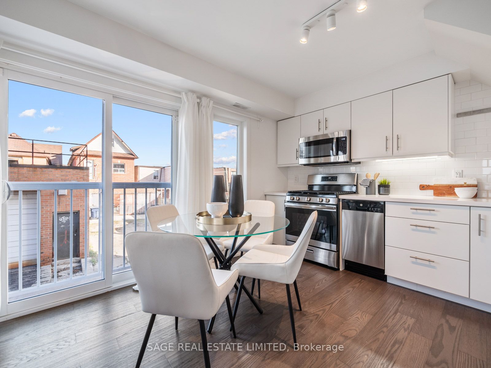 1183 Dufferin Street, #108