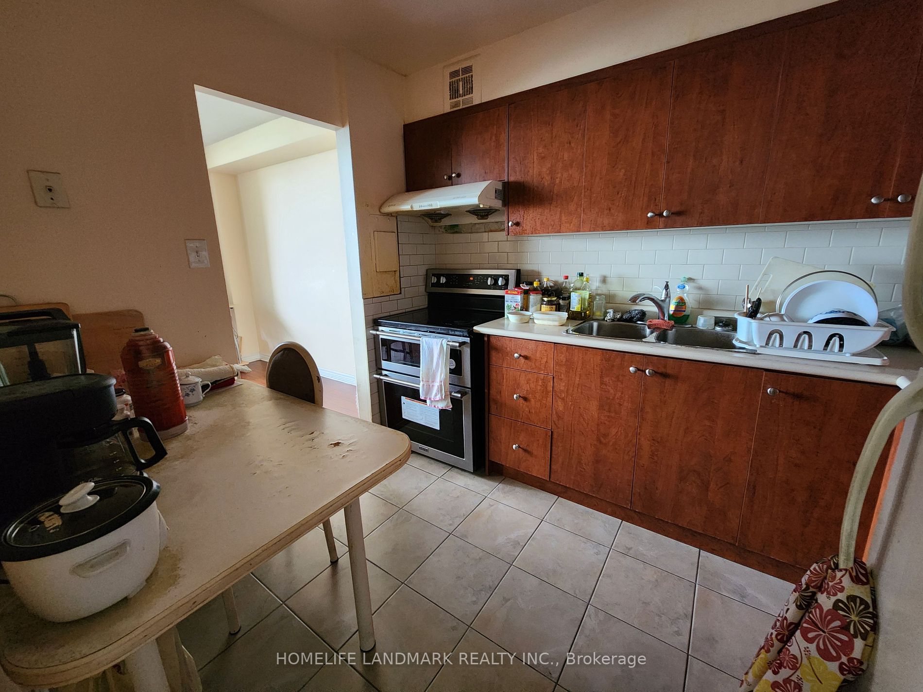 3390 Weston Road, #1906