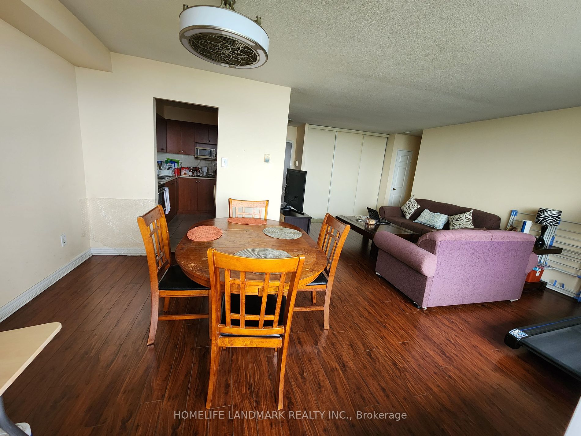 3390 Weston Road, #1906
