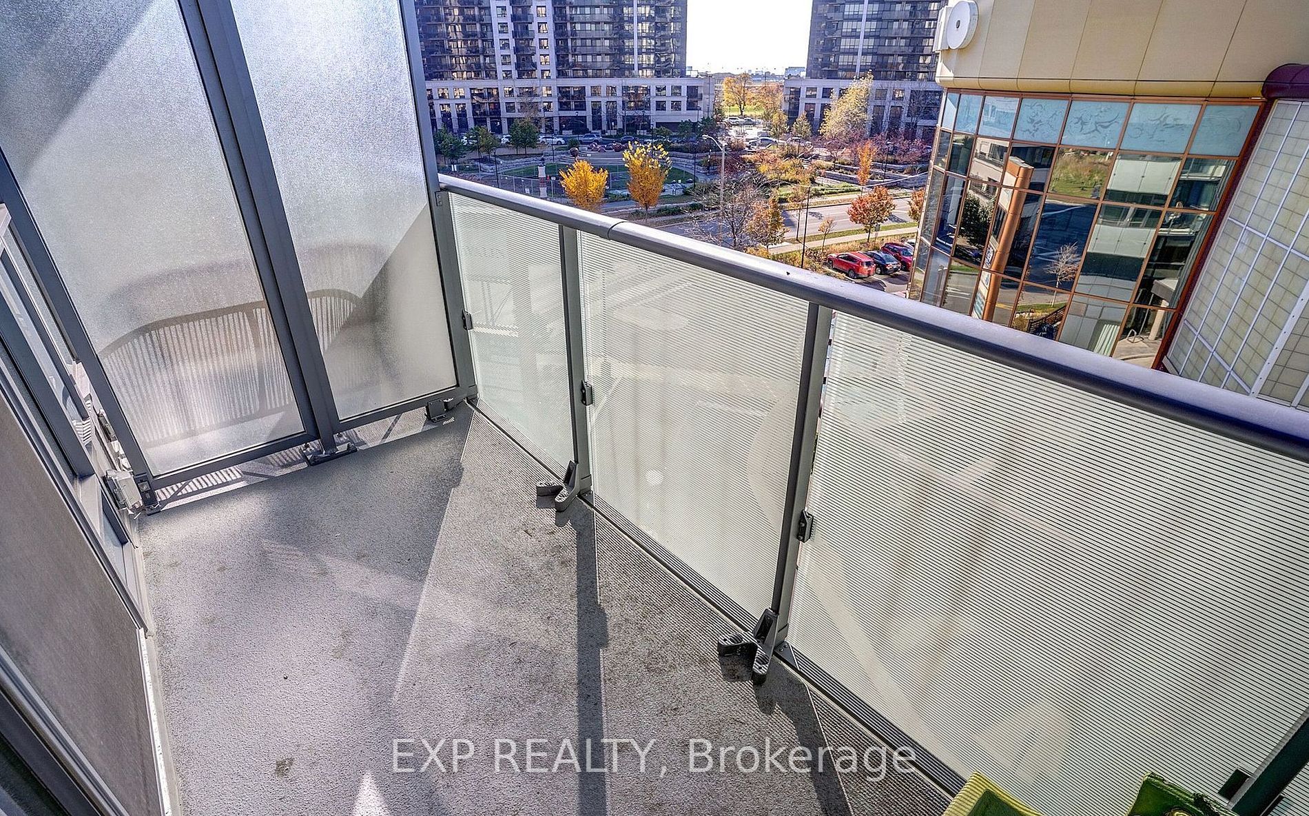 10 De Boers Drive #514