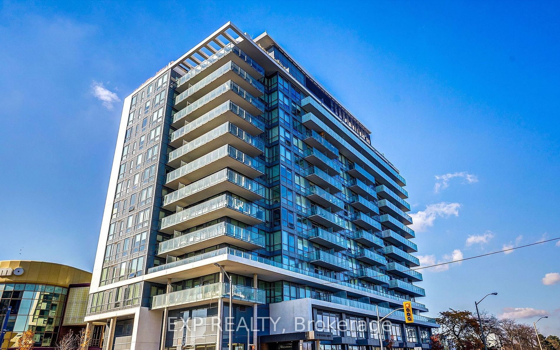 10 De Boers Drive #514