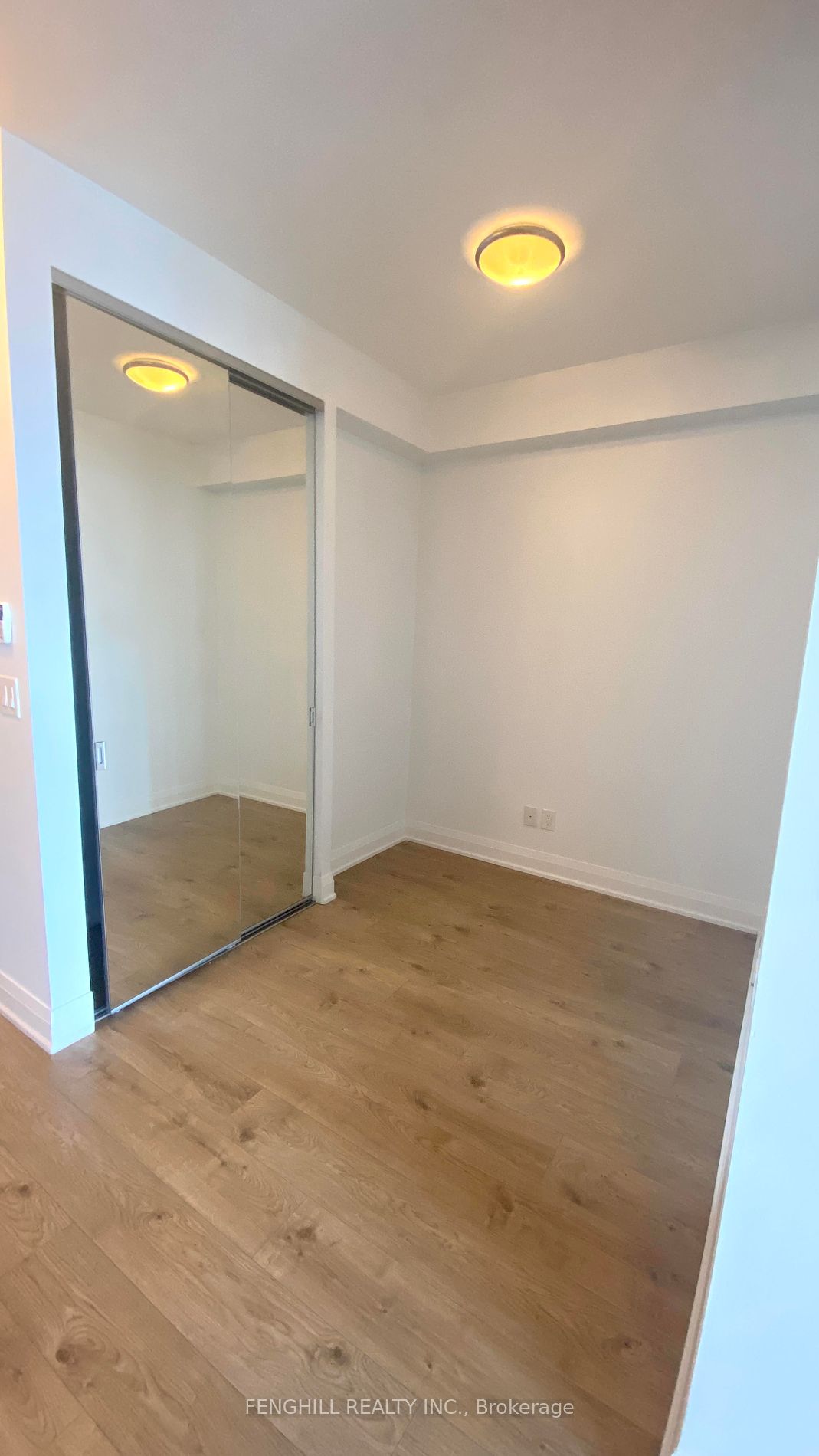 36 Park Lawn Road #3401