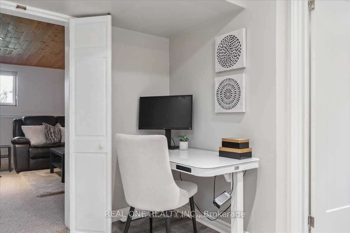 346 Trafalgar Crt