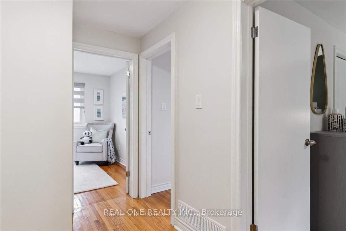 346 Trafalgar Crt