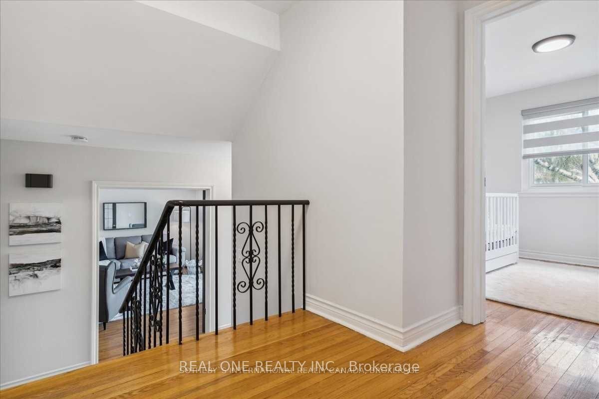 346 Trafalgar Crt