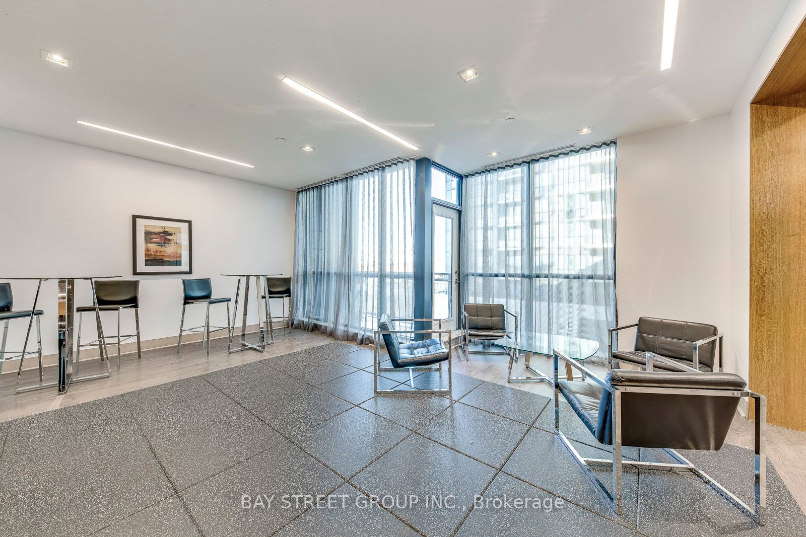 55 Eglinton Avenue W, #1003