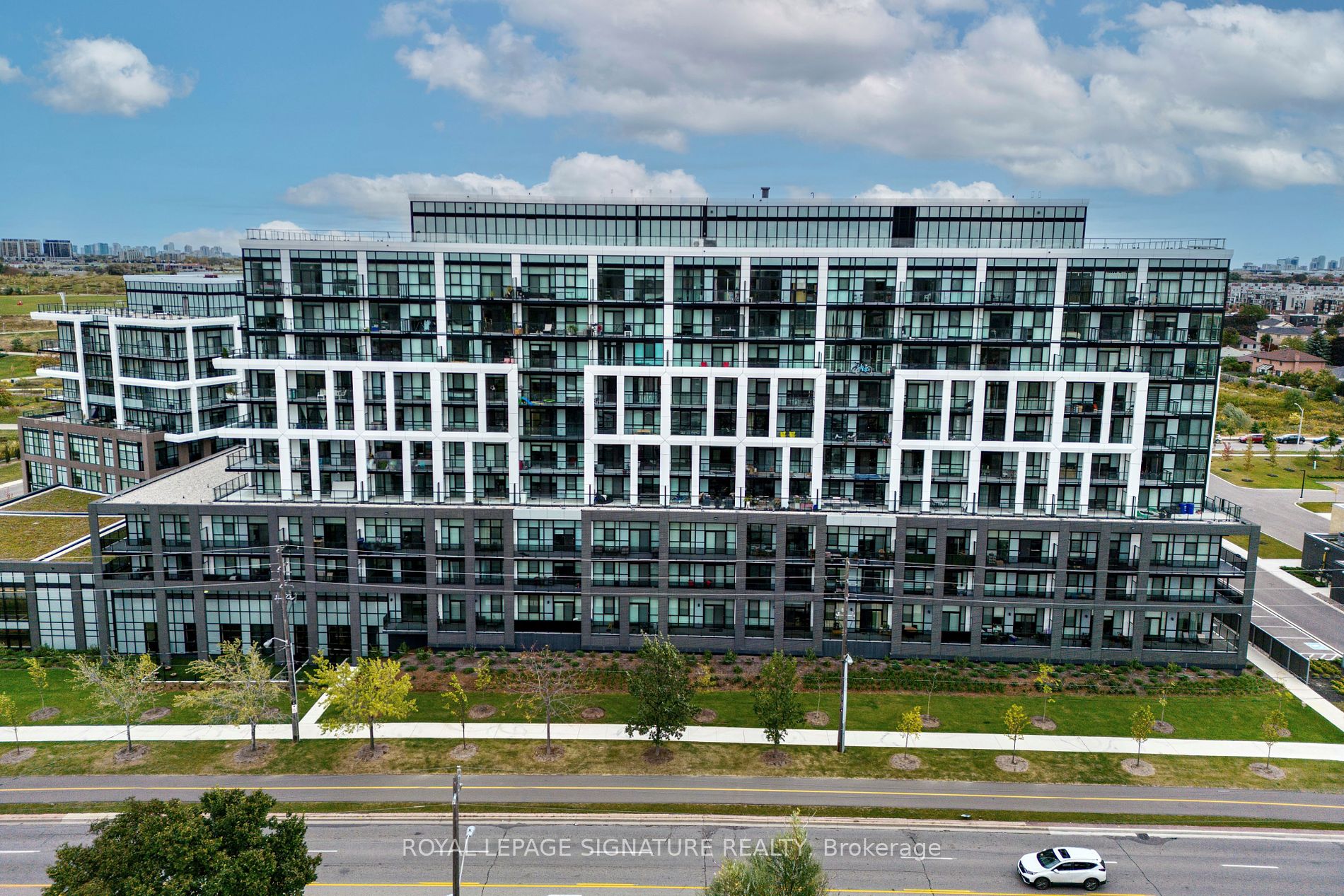 50 George Butchart Dr, #525