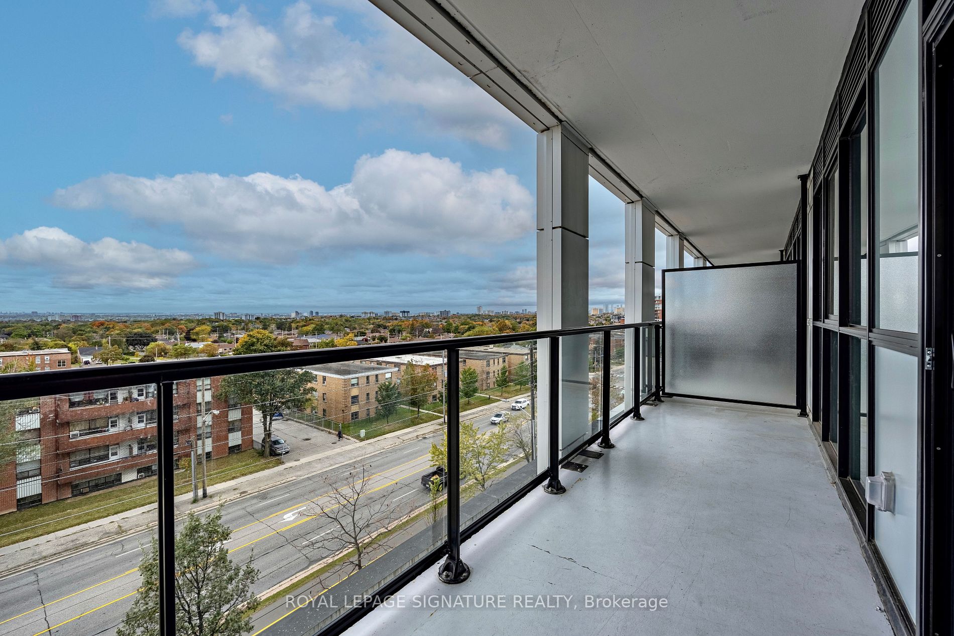 50 George Butchart Dr, #525
