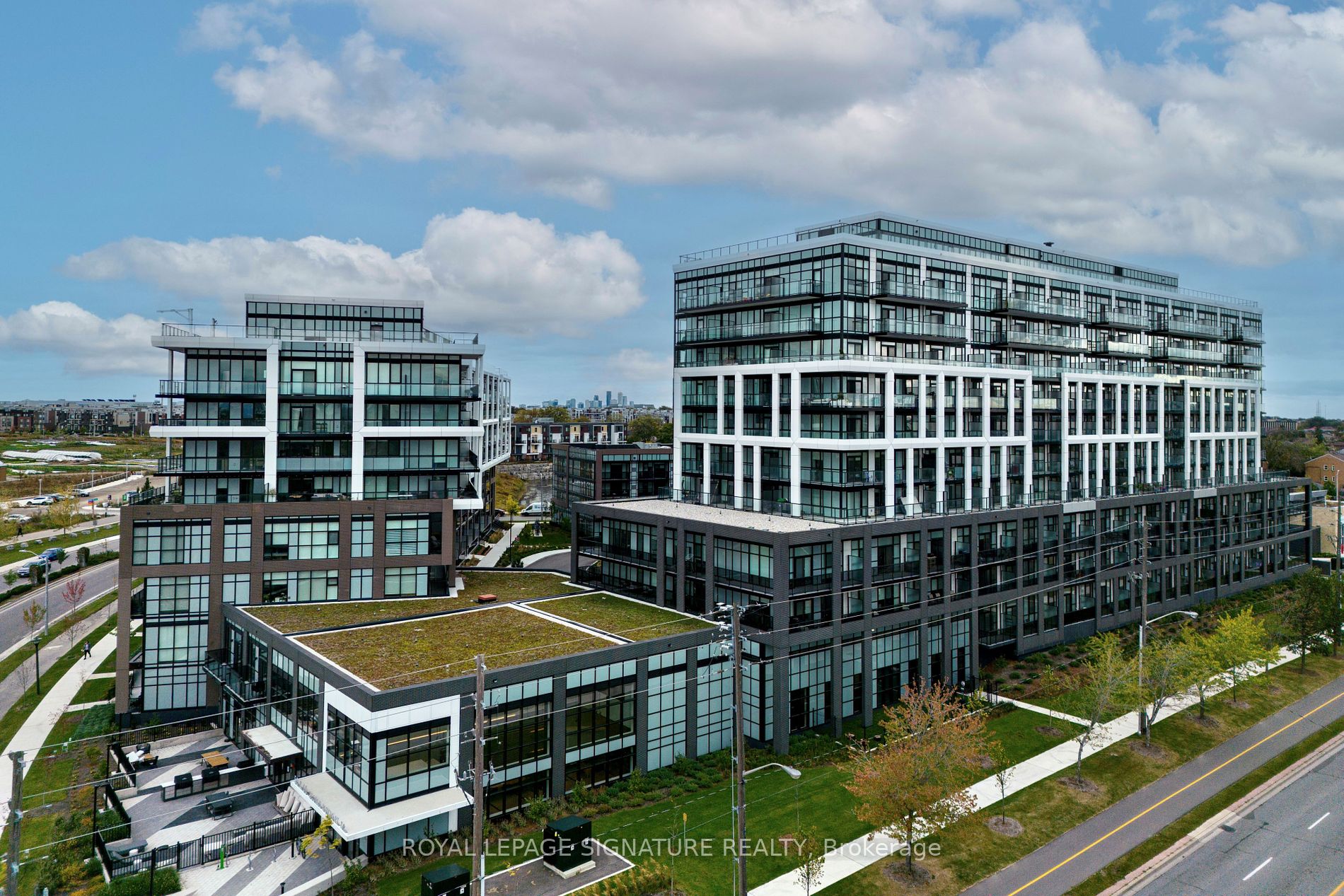 50 George Butchart Dr, #525