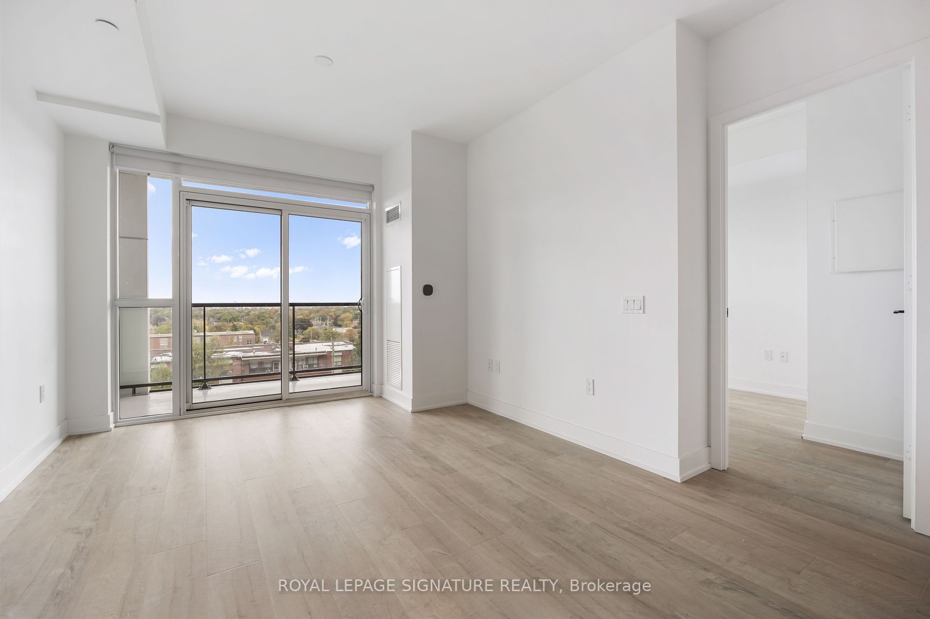 50 George Butchart Dr, #525