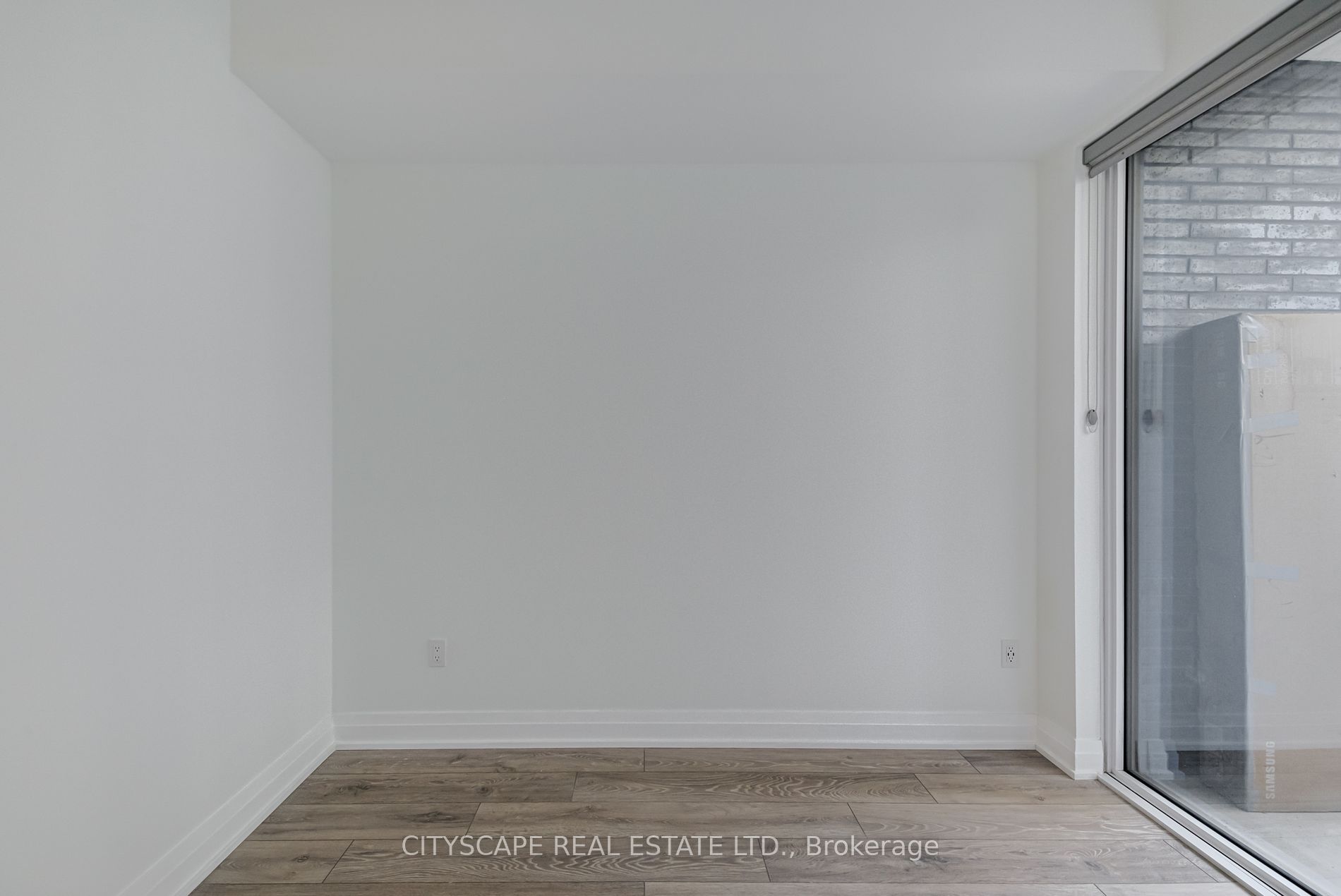 21 Park Street E #601