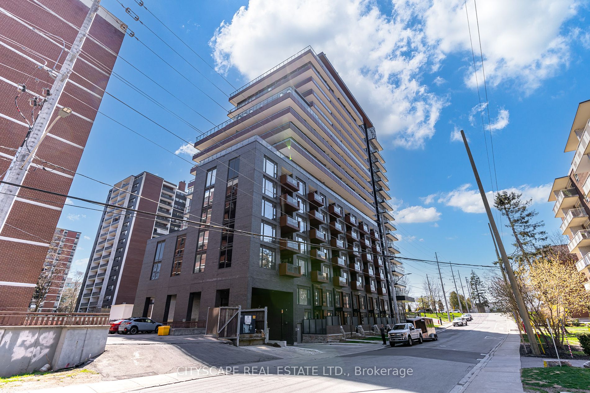 21 Park Street E #601