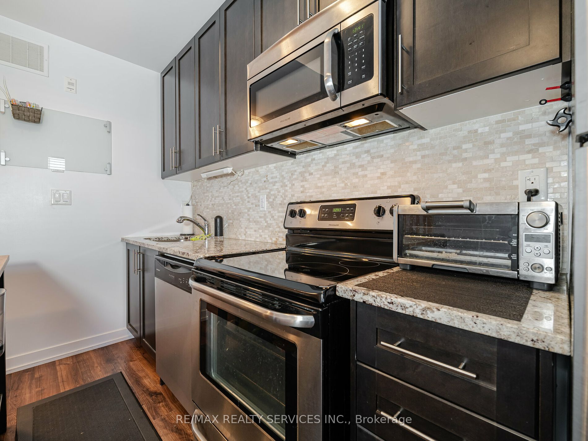867 Wilson Avenue, #3A