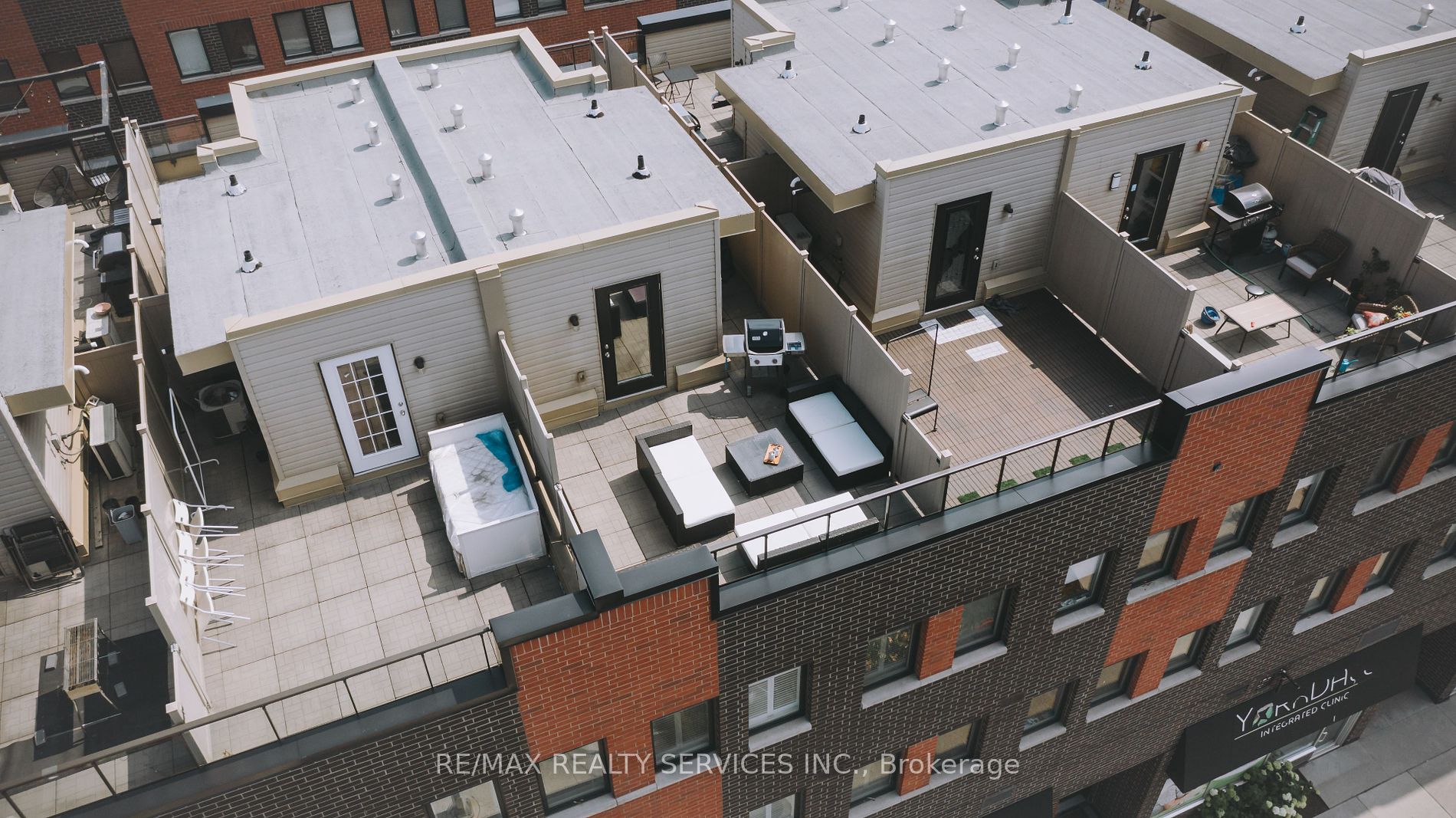 867 Wilson Avenue, #3A