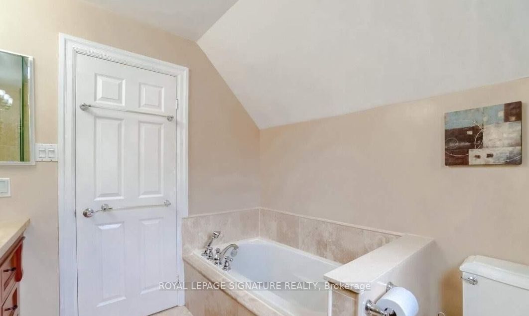2080 Chippewa Tr