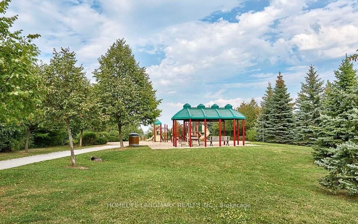 1134 Woodington Lane