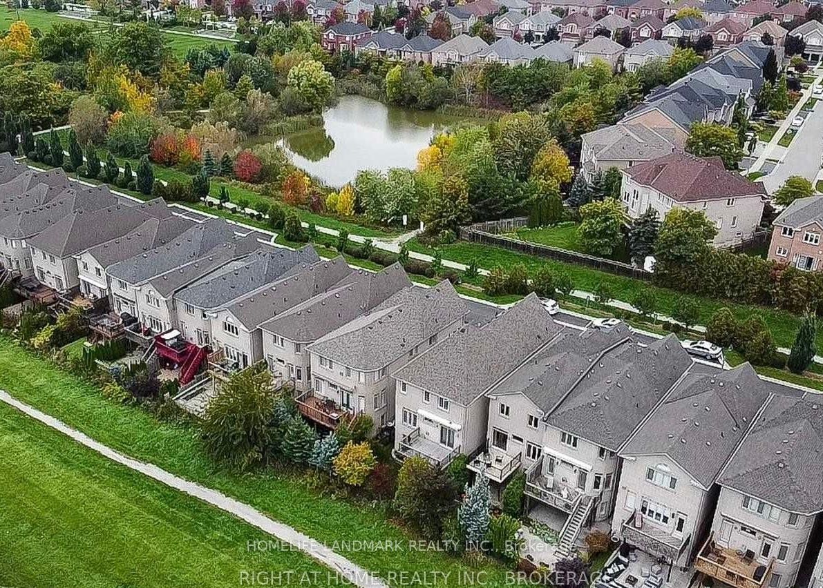 1134 Woodington Lane