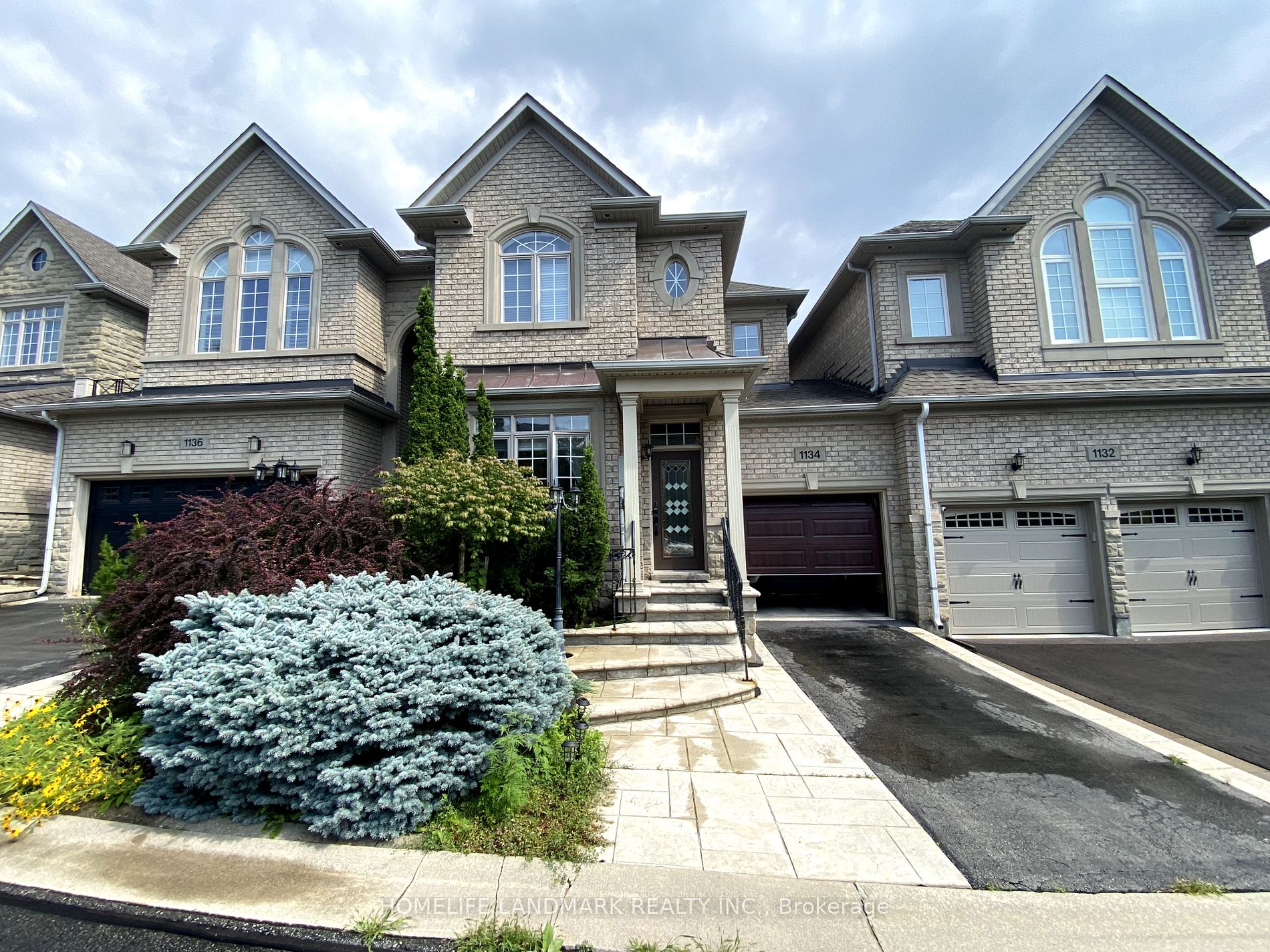 1134 Woodington Lane