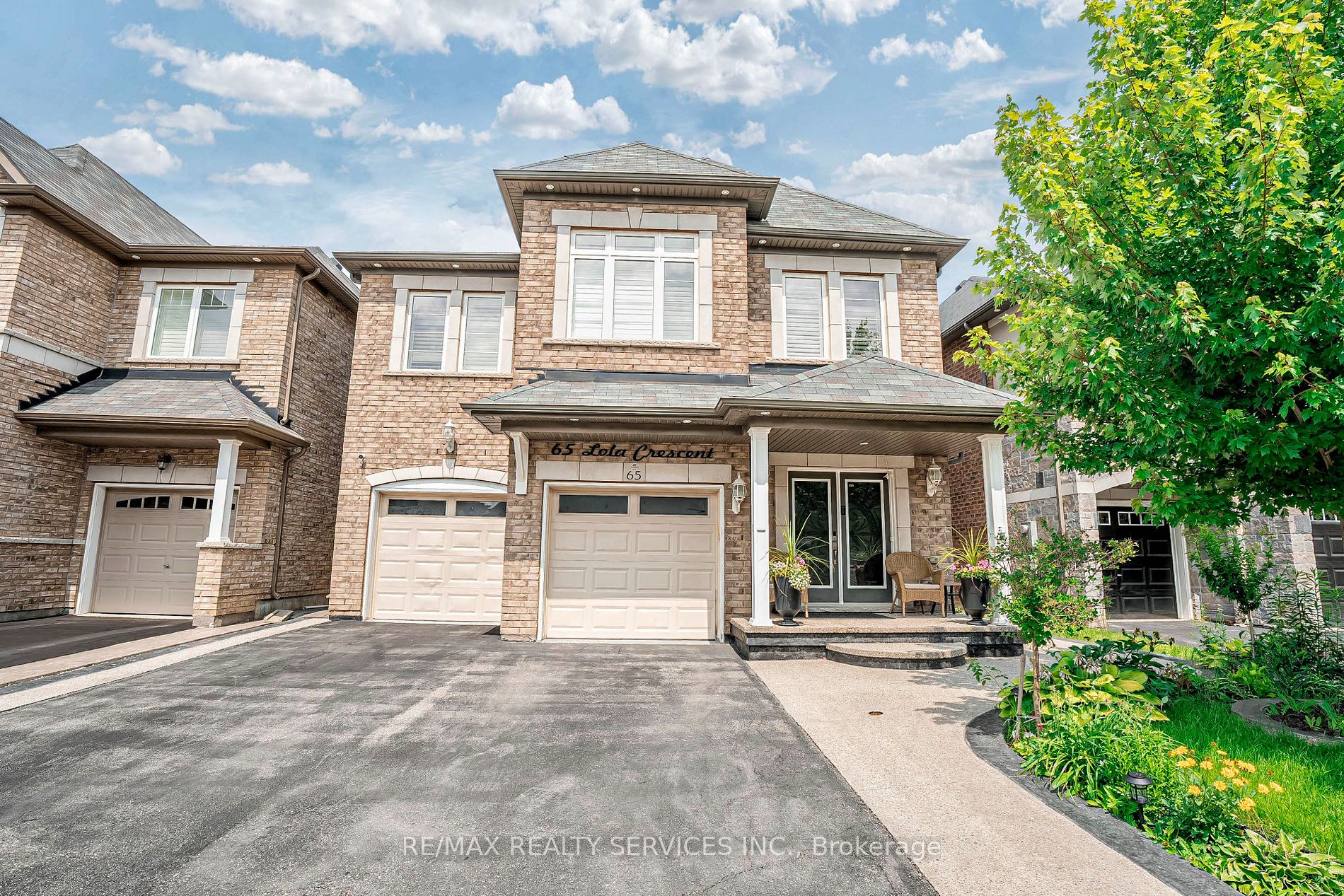 65 Lola Cres