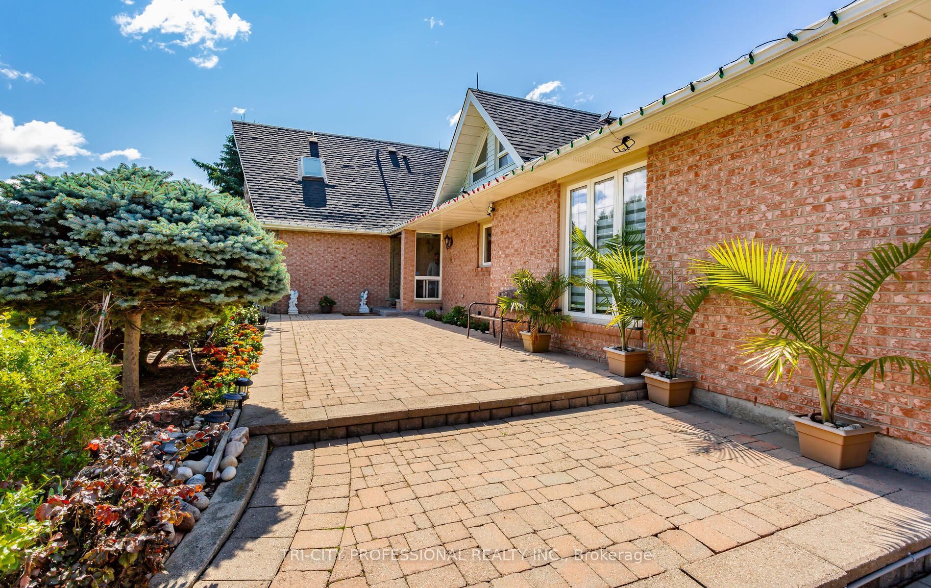 4 Fenton Way