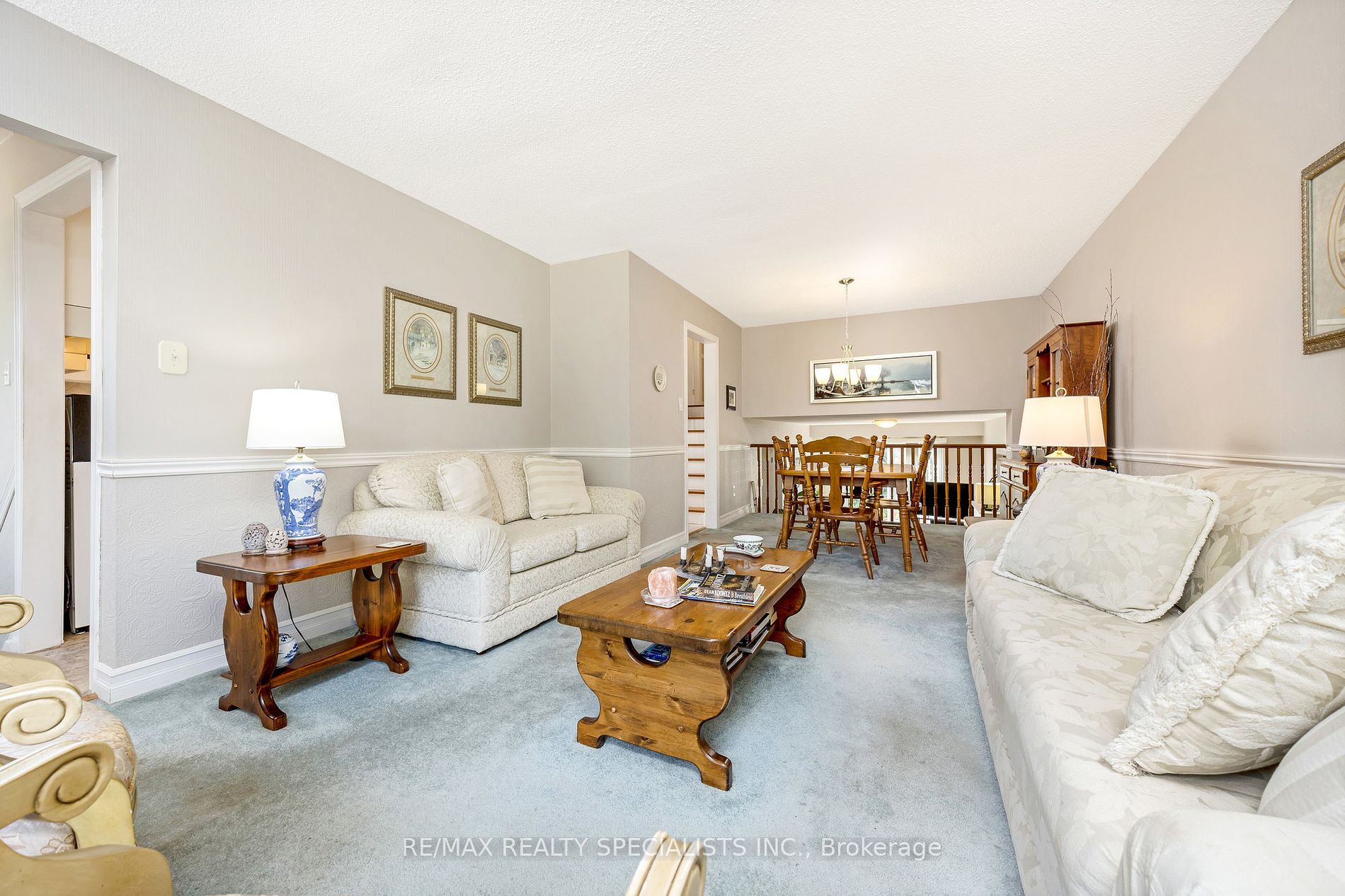 6356 Chaumont Crescent