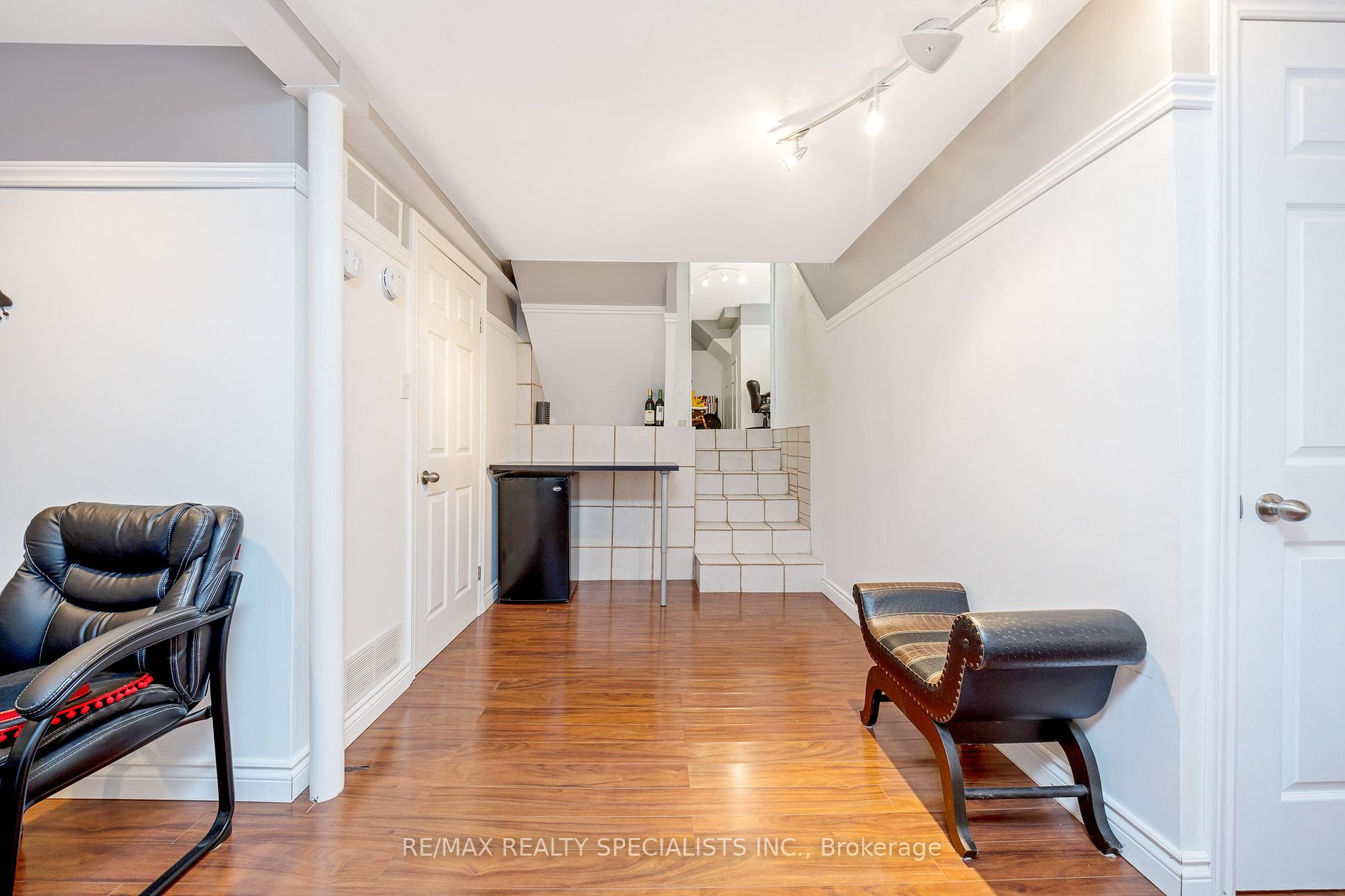 6356 Chaumont Crescent