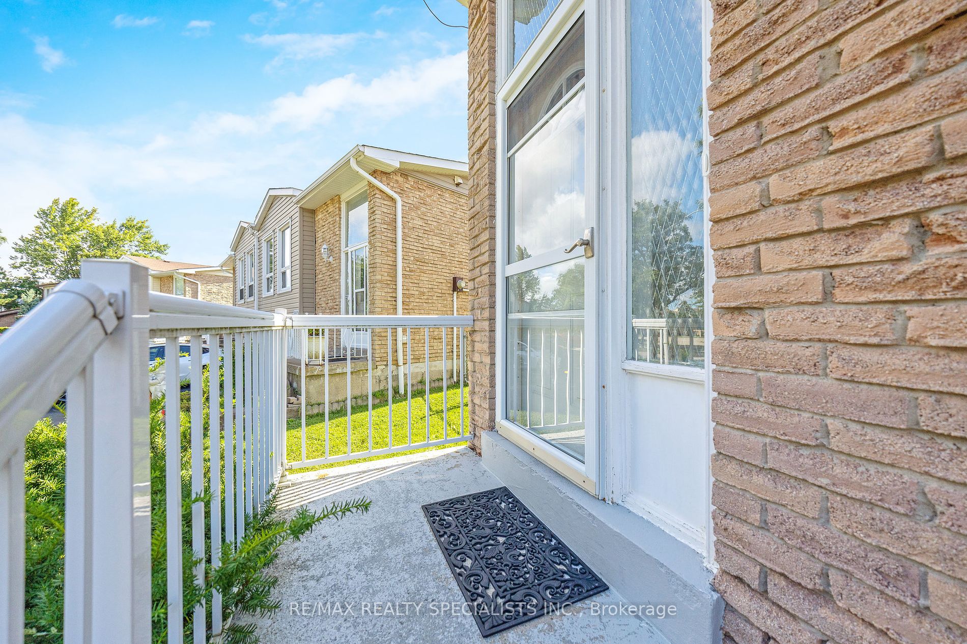 6356 Chaumont Crescent