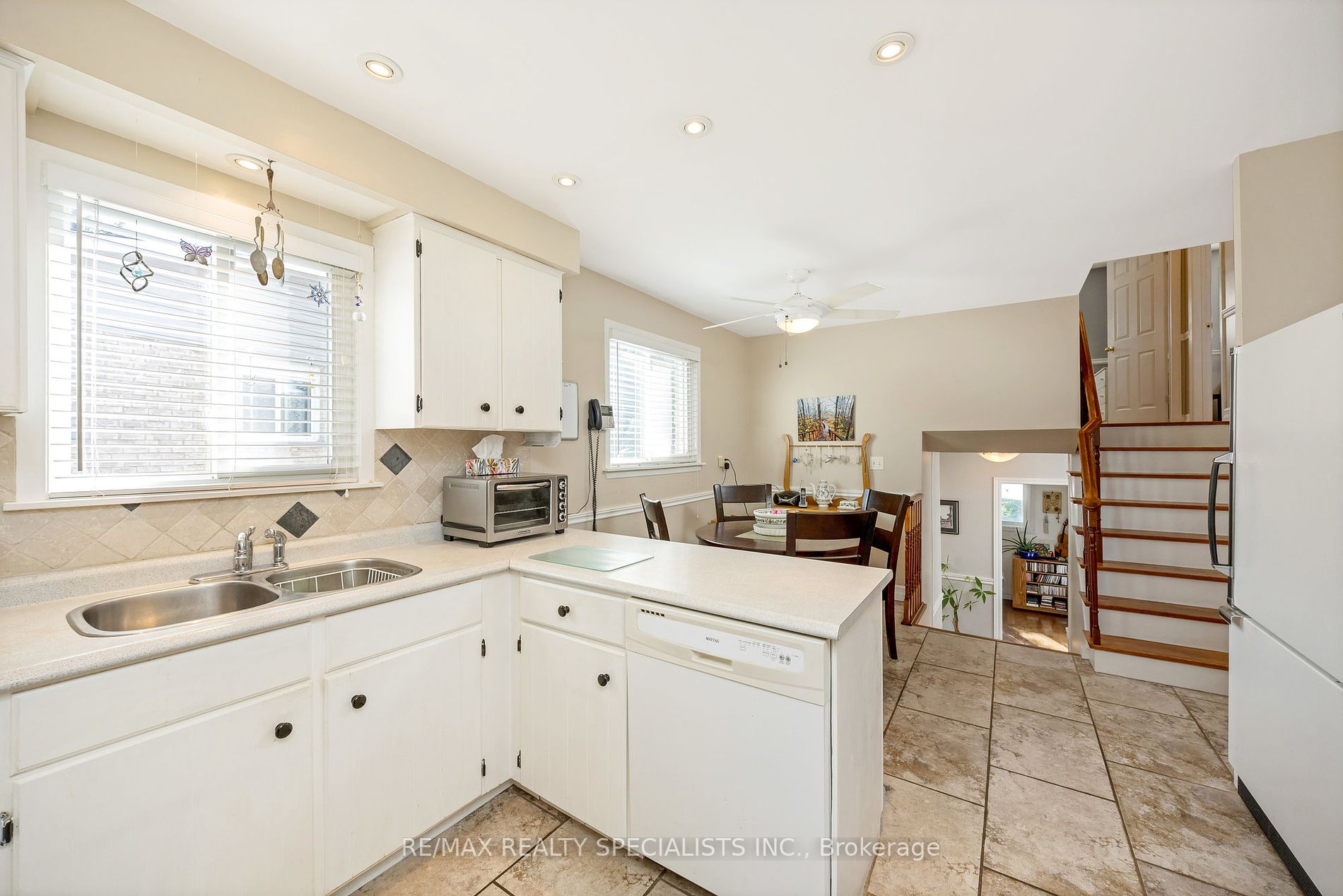 6356 Chaumont Crescent