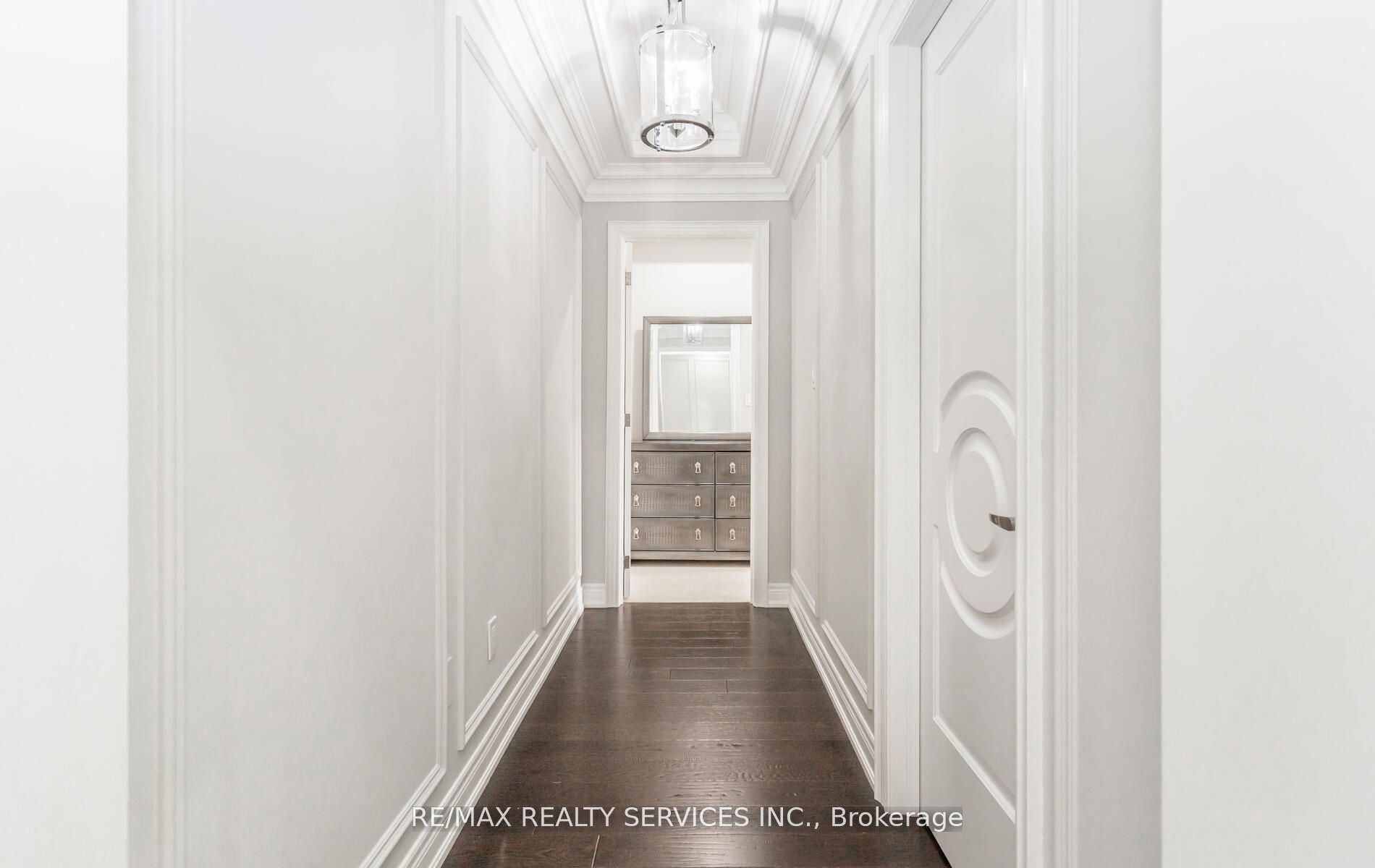 9 Bedouin Cres