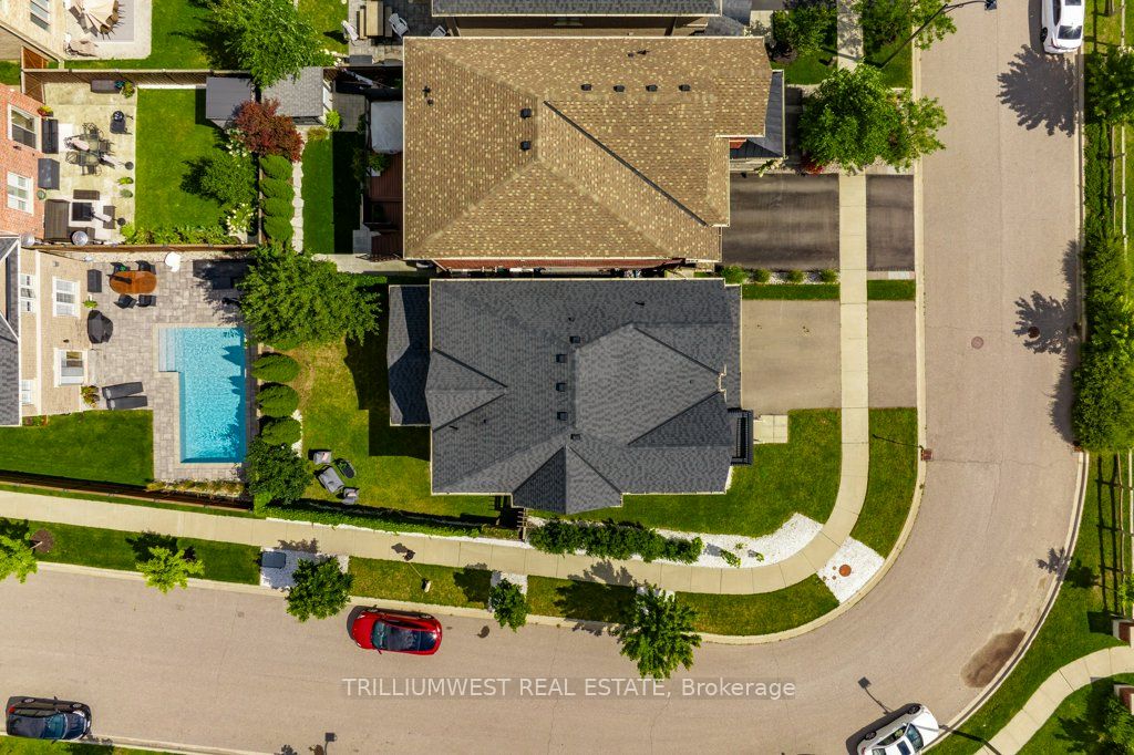 49 Sierra Cres