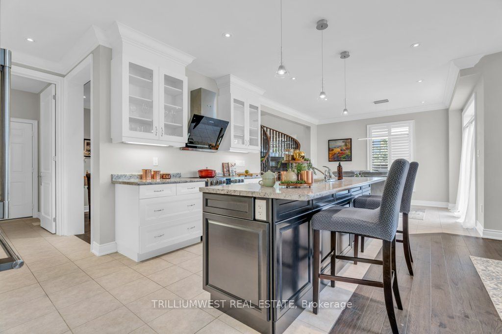 49 Sierra Cres