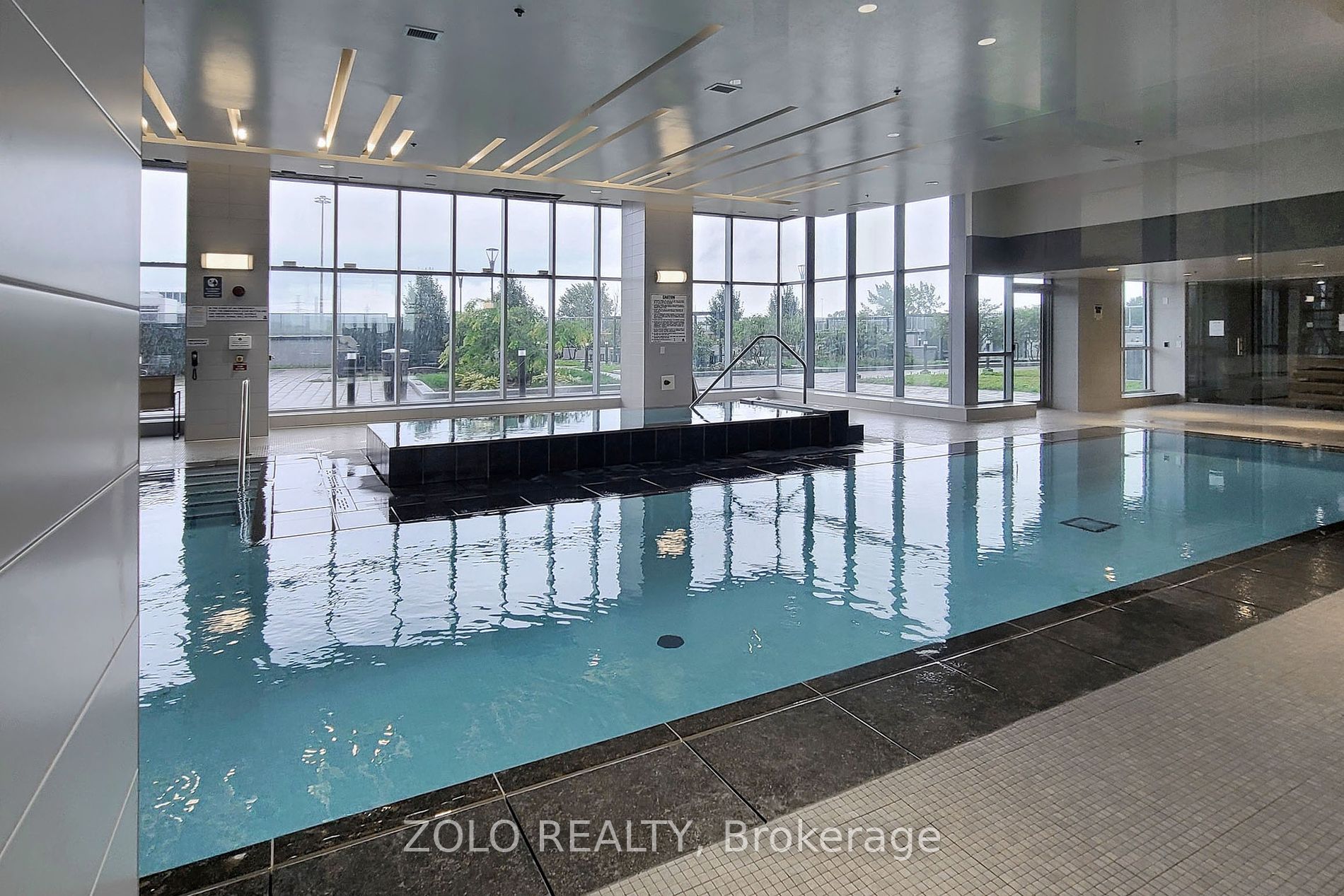 2093 Fairview Street #201