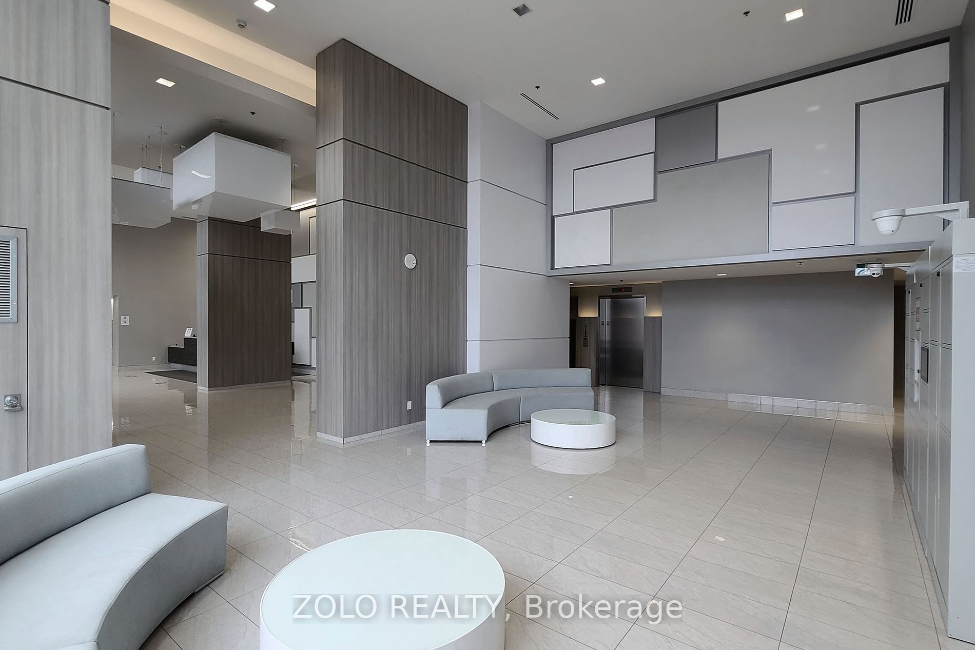 2093 Fairview Street #201