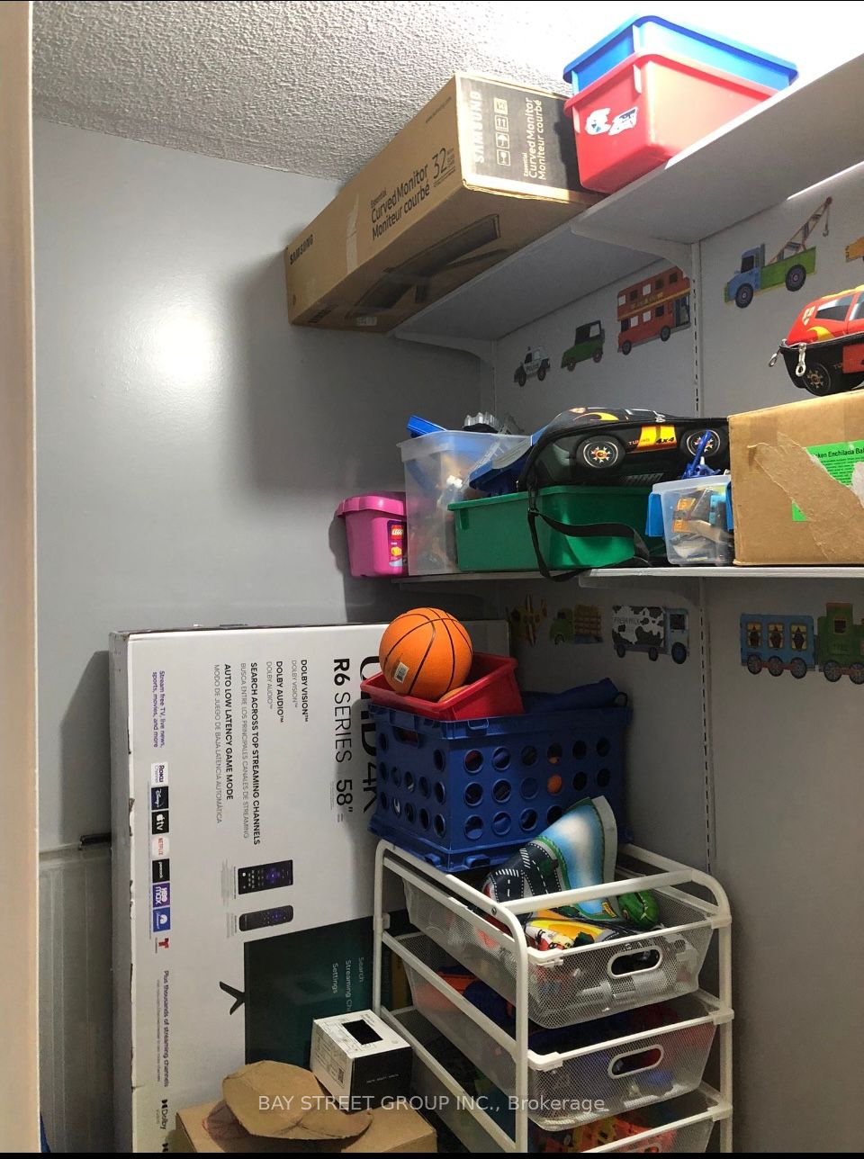 17 Knightsbridge Road, #1803