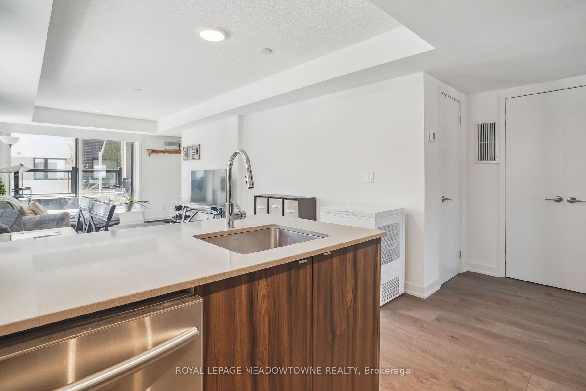 1141 Cooke Boulevard, #416