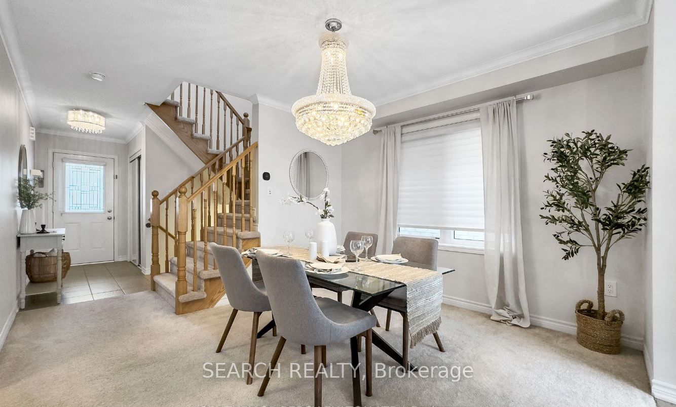 34 Enford Cres