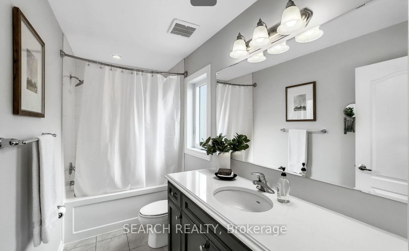 34 Enford Cres