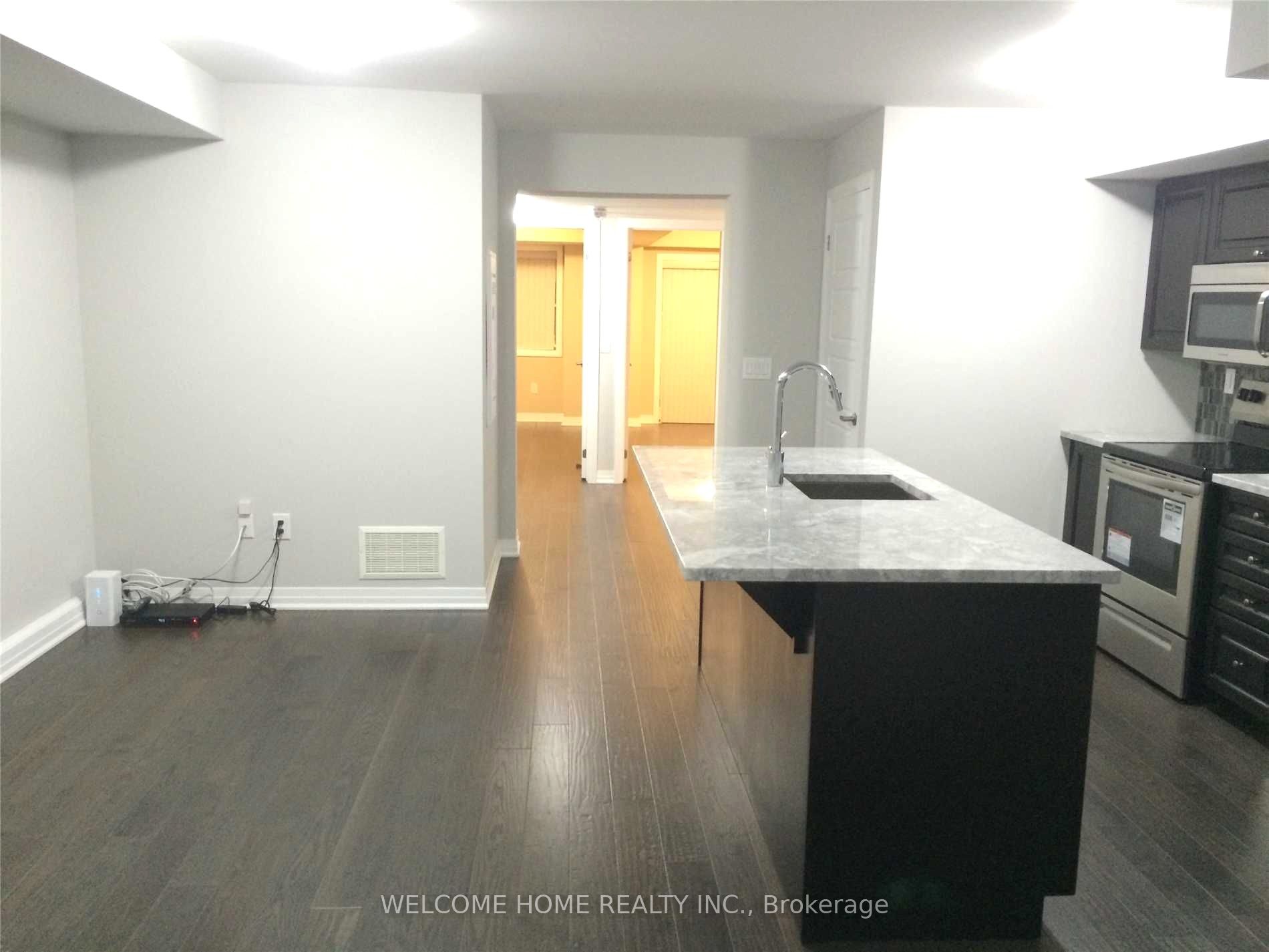 155 William Duncan Road, #1
