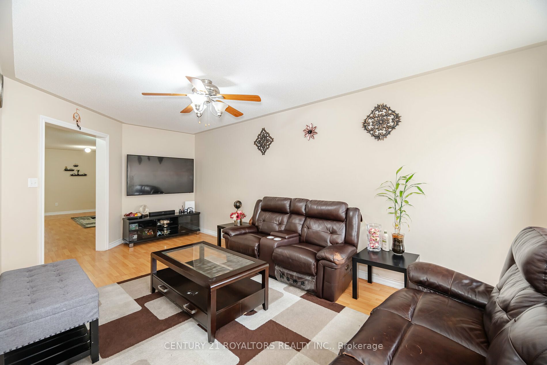 24 Caversham Drive