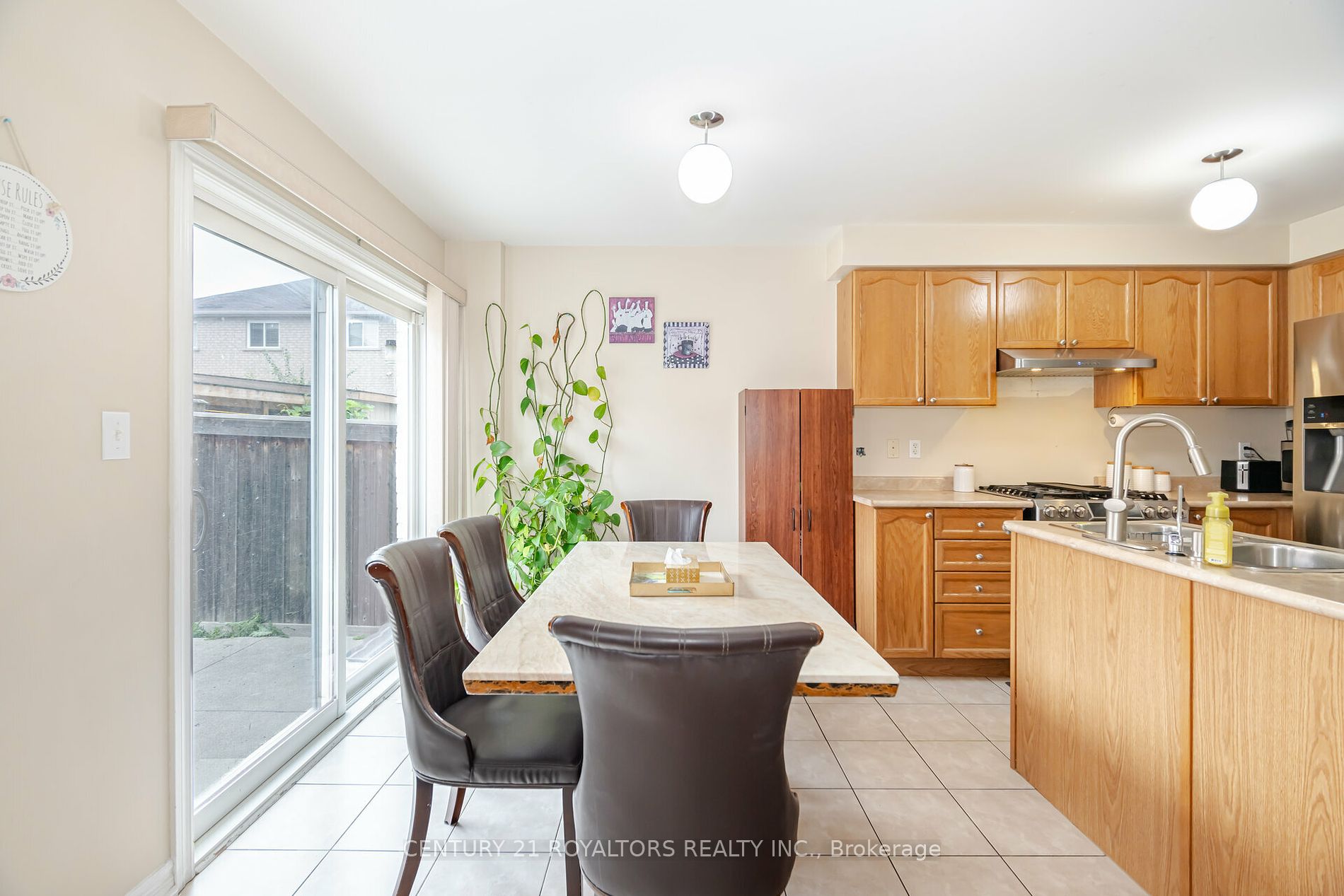 24 Caversham Drive