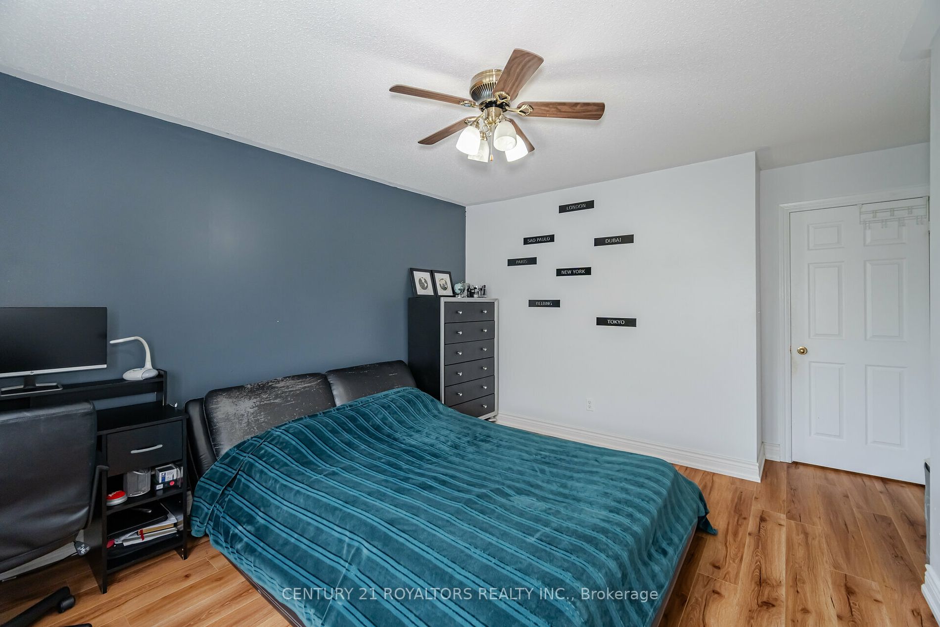24 Caversham Drive