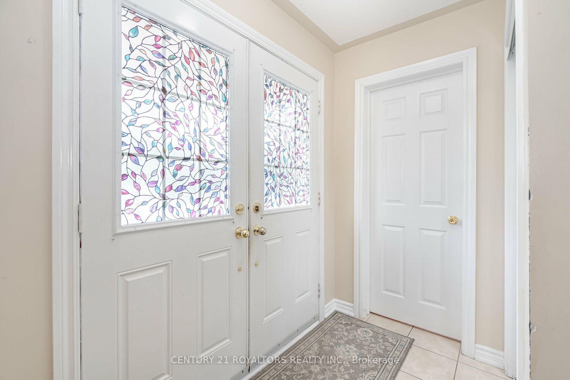 24 Caversham Drive