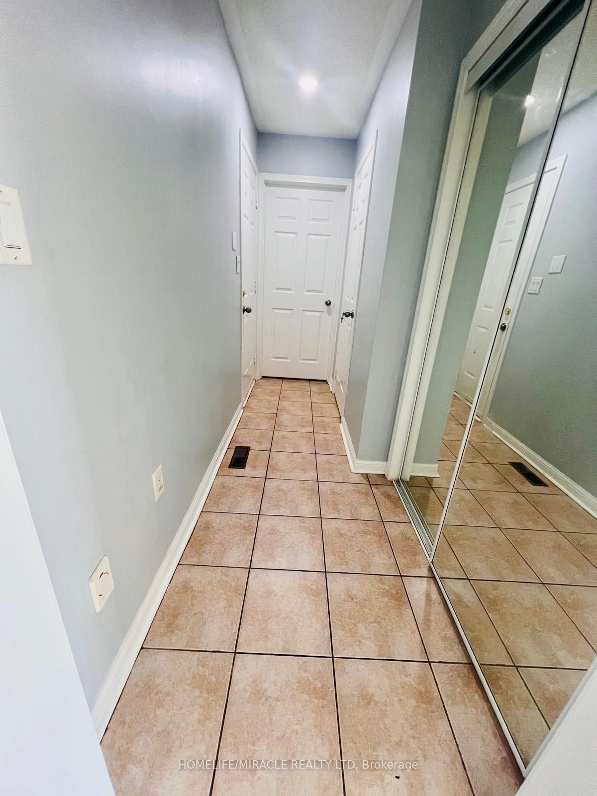 6 Mistybrook Cres