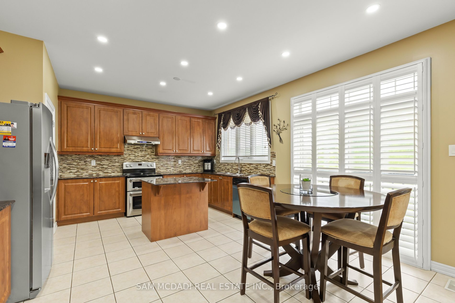53 Heatherglen Drive