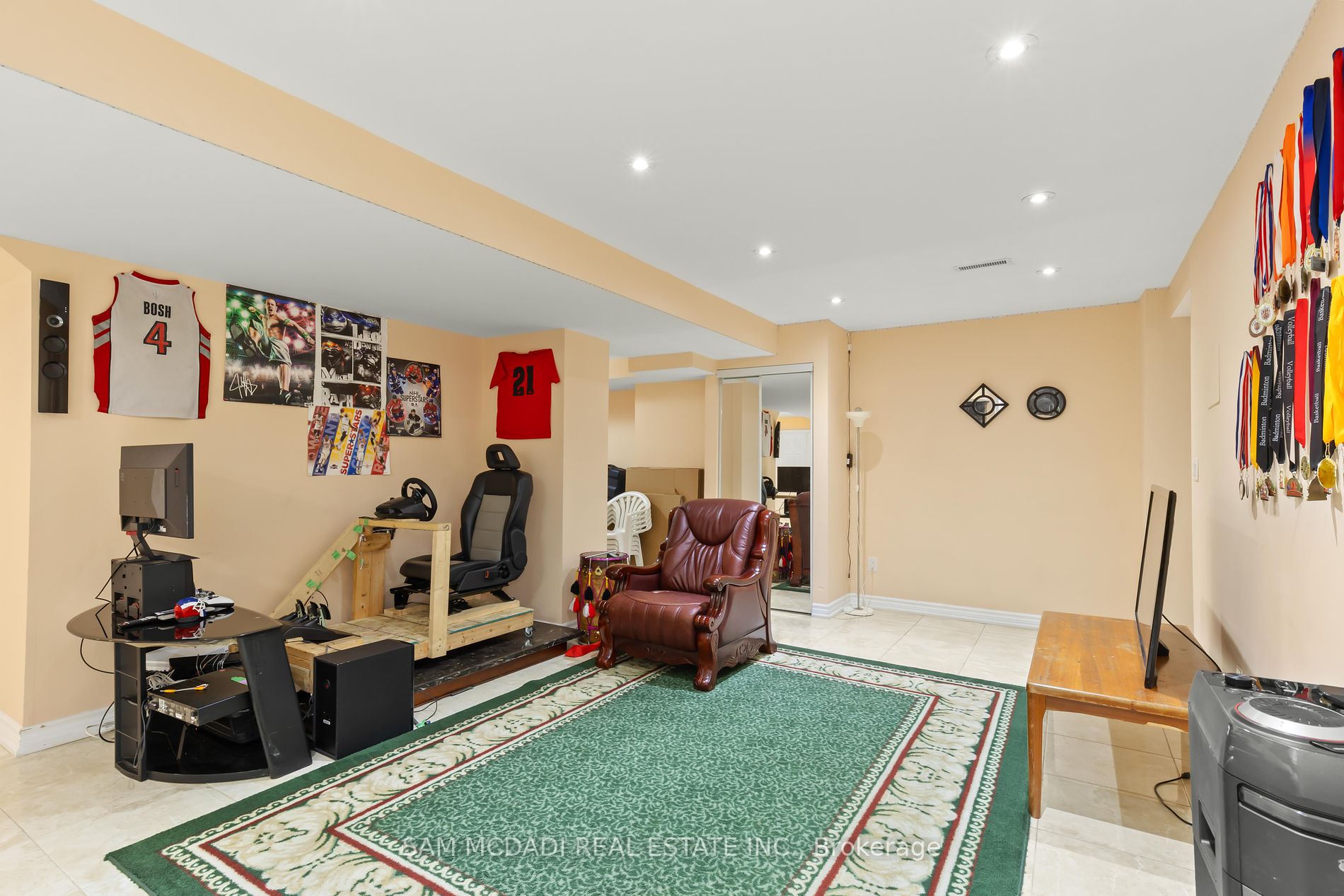 53 Heatherglen Drive