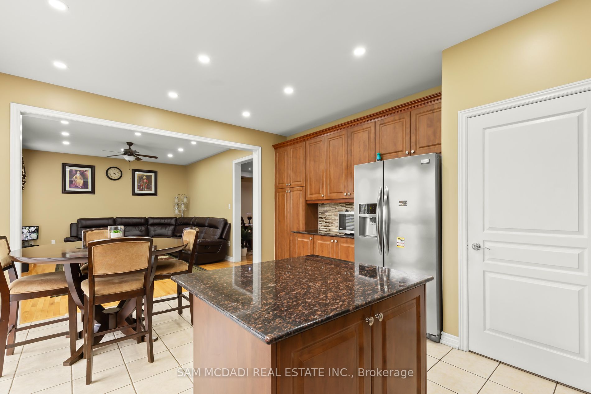 53 Heatherglen Drive