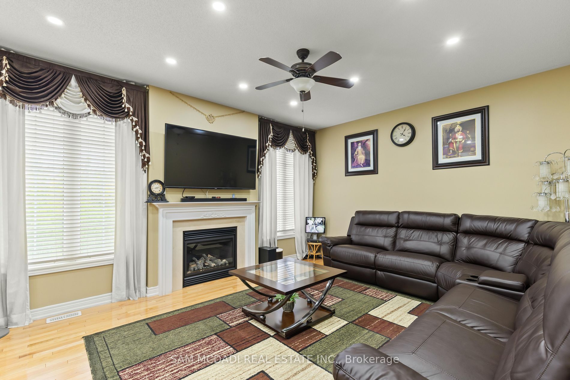 53 Heatherglen Drive