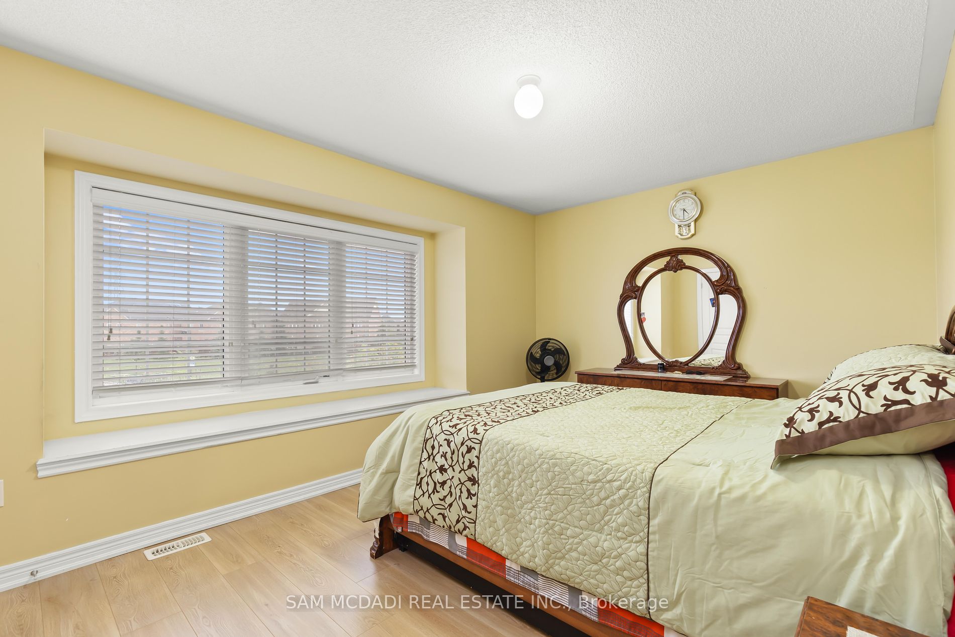 53 Heatherglen Drive